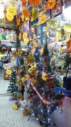 Her er det ikkje ekte gran :)