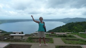 På toppen over laguna til volcan Apoyo.
