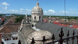 Utsikt frå tårnet i kyrkja Merced.